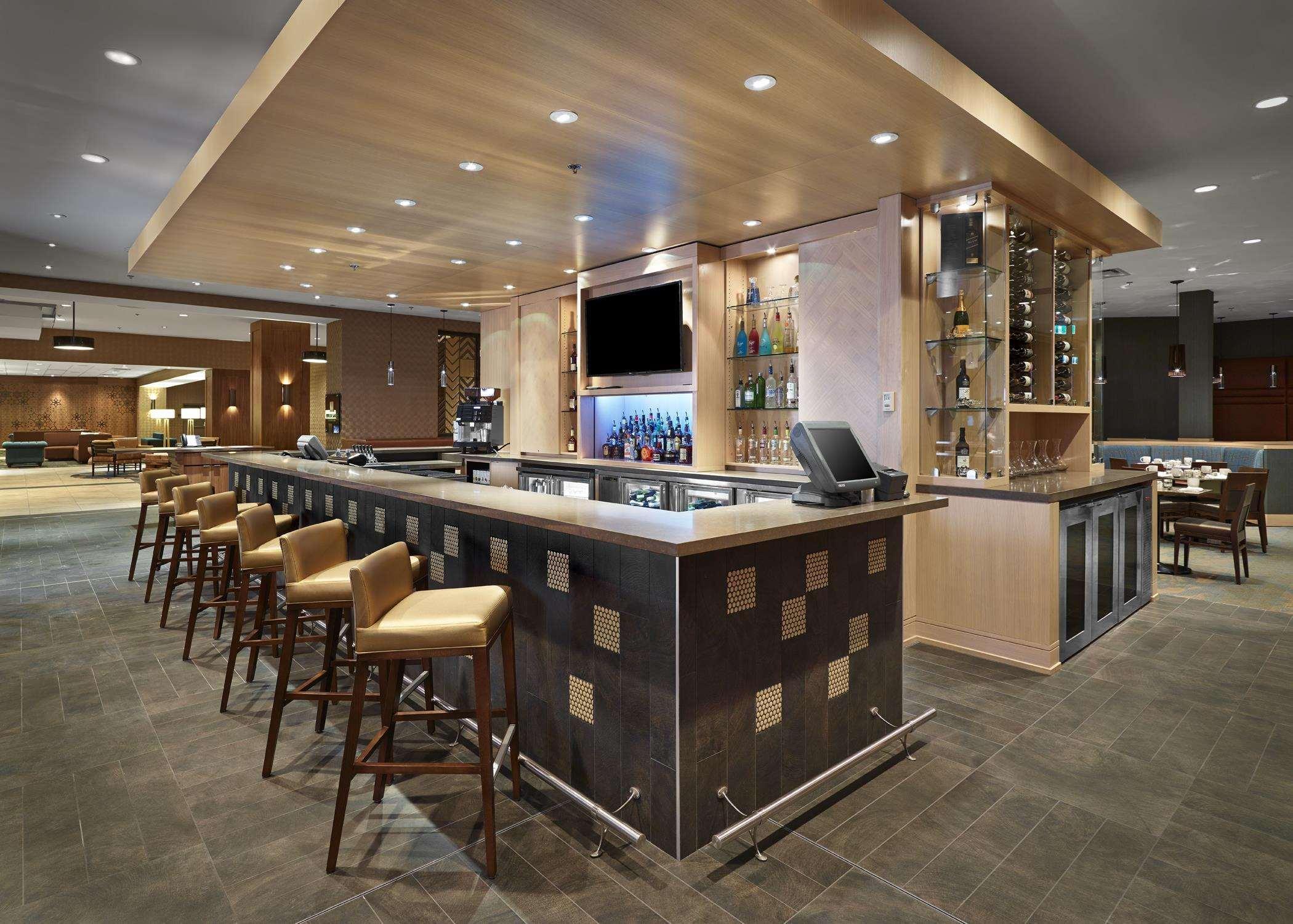Doubletree By Hilton Hotel & Conference Centre Regina Eksteriør bilde