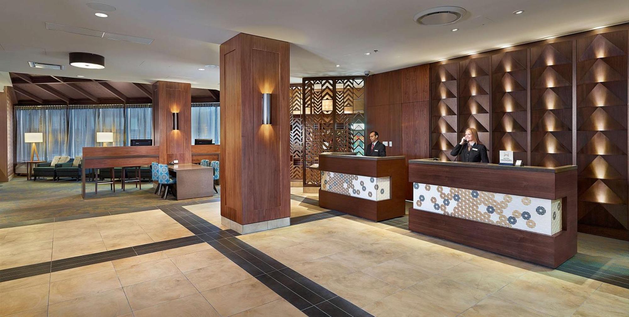 Doubletree By Hilton Hotel & Conference Centre Regina Eksteriør bilde